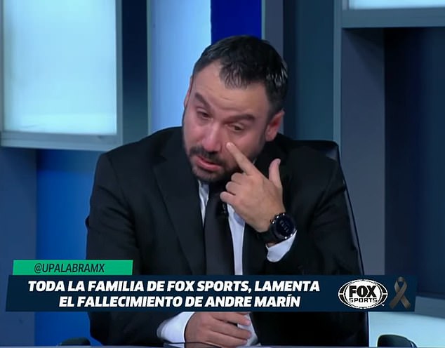 His colleagues on the show 'La Ultima Palabra' were brought to tears as they honored him