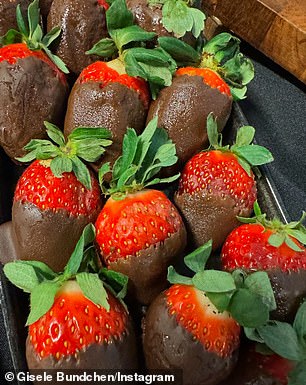 Gisele appeared to share some of the recipes from her cookbook including chocolate-covered strawberries