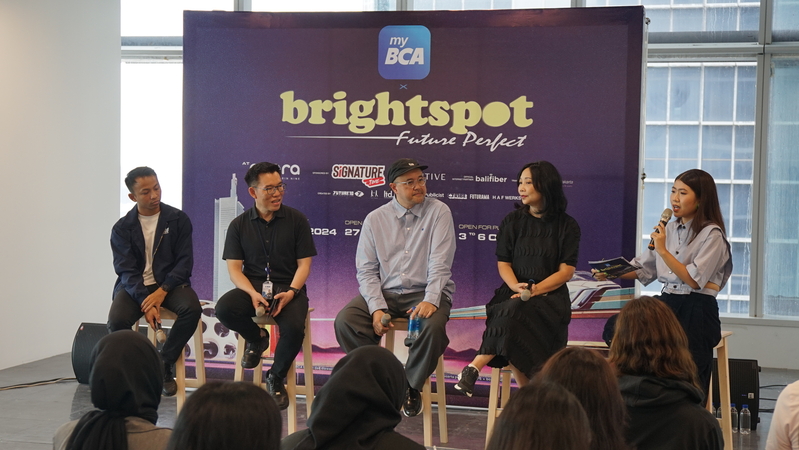 The press conference to introduce Agora Mall and Brightspot Market