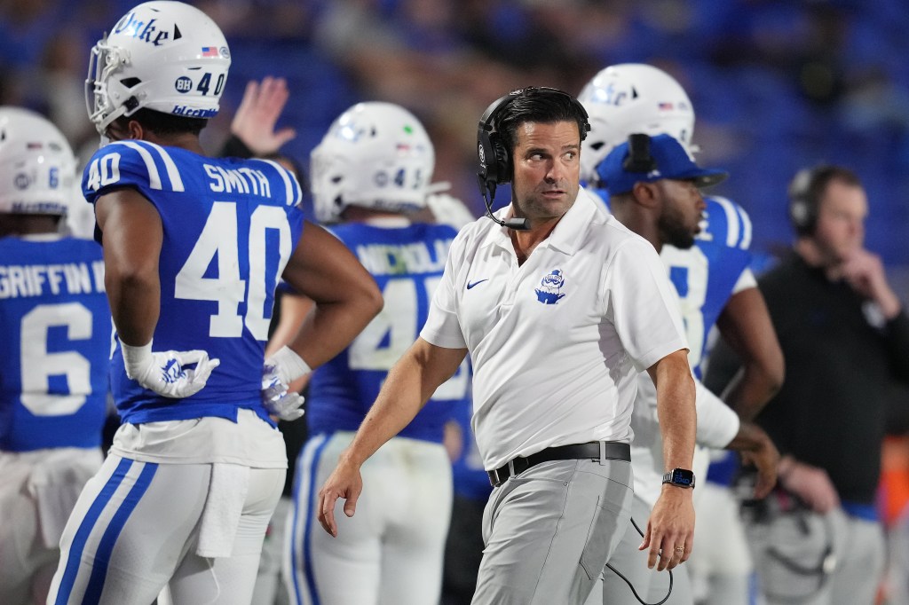 Manny Diaz had a successful debut as Duke's head coach in Week 1.