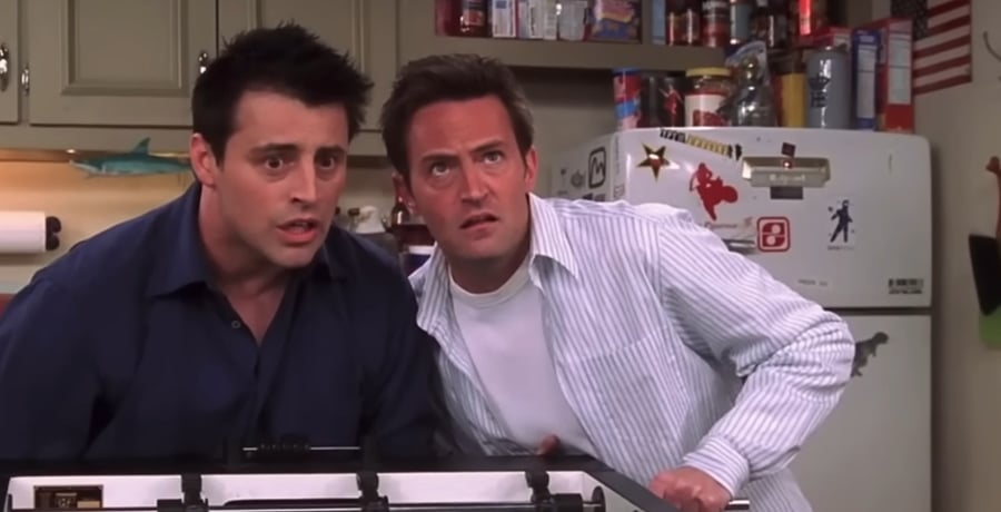 Matt LeBlanc & Matthew Perry - YouTube