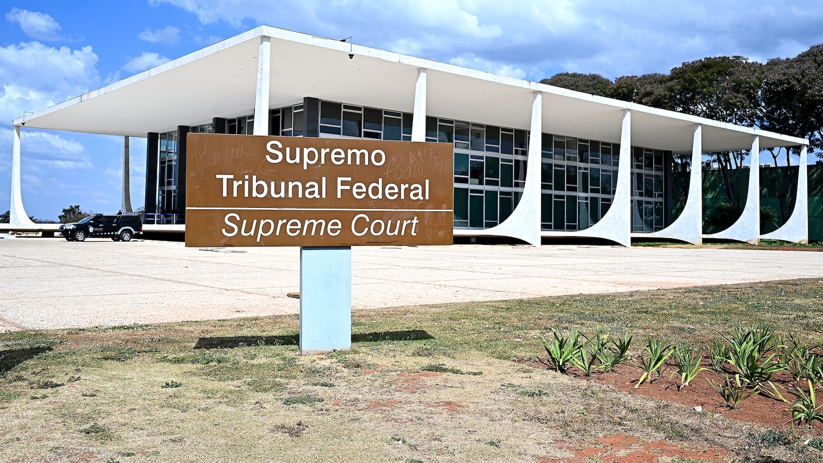 Brazil Supreme Court panel unanimously upholds judge’s decision to block X nationwide