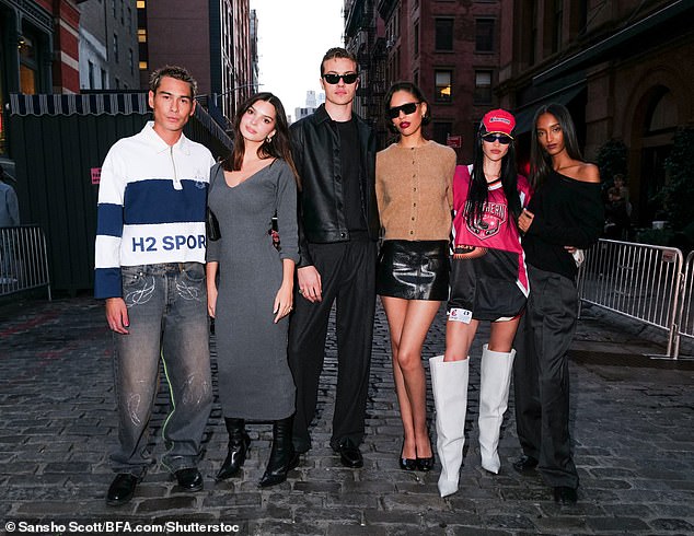 The couple rubbed shoulders with the likes of (L-R) Evan Mock, Emily Ratajkowski, Amelia Gray Hamlin and Mona Tougaard
