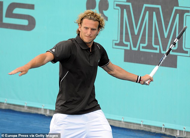 As of July last year, Forlan has been competing in the ITF Masters professional tennis tour