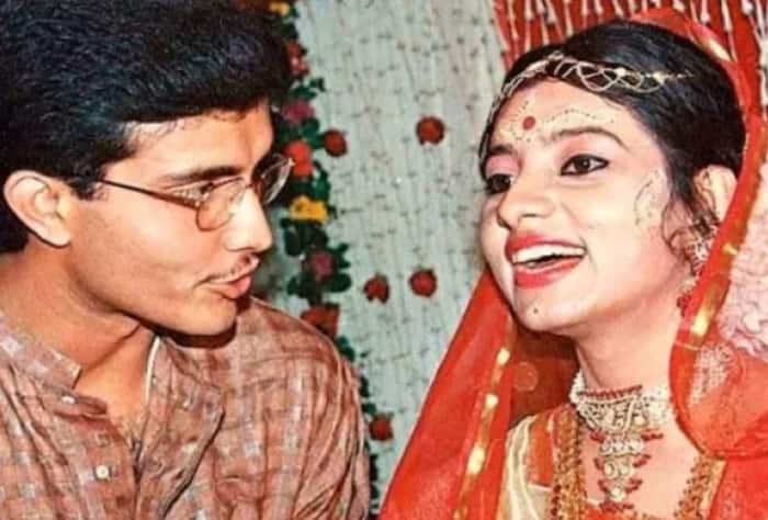 Who is Dona Ganguly, Meet Dona Ganguly, Who is Sourav Ganguly's wife, Meet Sourav Ganguly's wife, Sourav Ganguly's wife Dona Ganguly, Sourav Ganguly love strory with Dona Ganguly, Dona Ganguly education, Dona Ganguly marriage with Sourav Ganguly, Dona Ganguly career, Sourav Ganguly fall in love with Dona Ganguly, Sourav Ganguly family, Sourav Ganguly, Dona Ganguly, Sana Ganguly