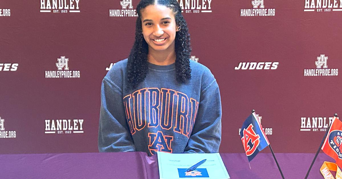 Handley’s Worrell signs to play soccer with Auburn | Winchester Star