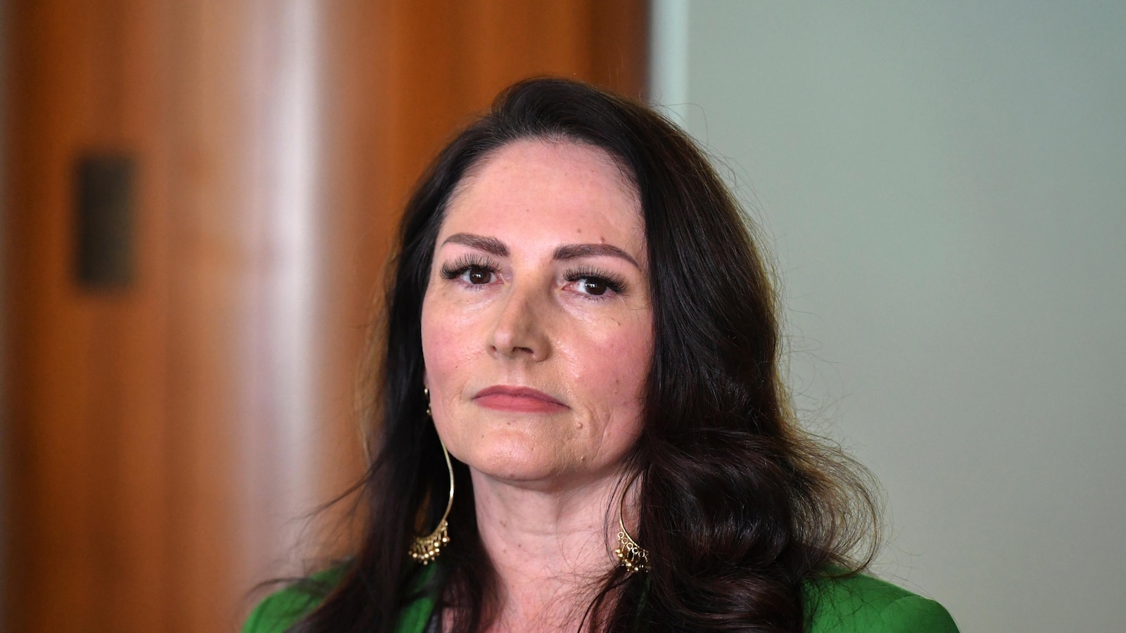 Australia’s plan to ban children from social media proves popular and problematic