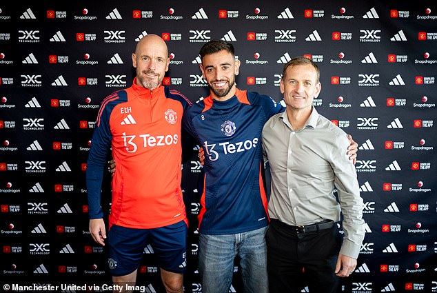 He was also snapped with Bruno Fernandes after his contract extension was announced