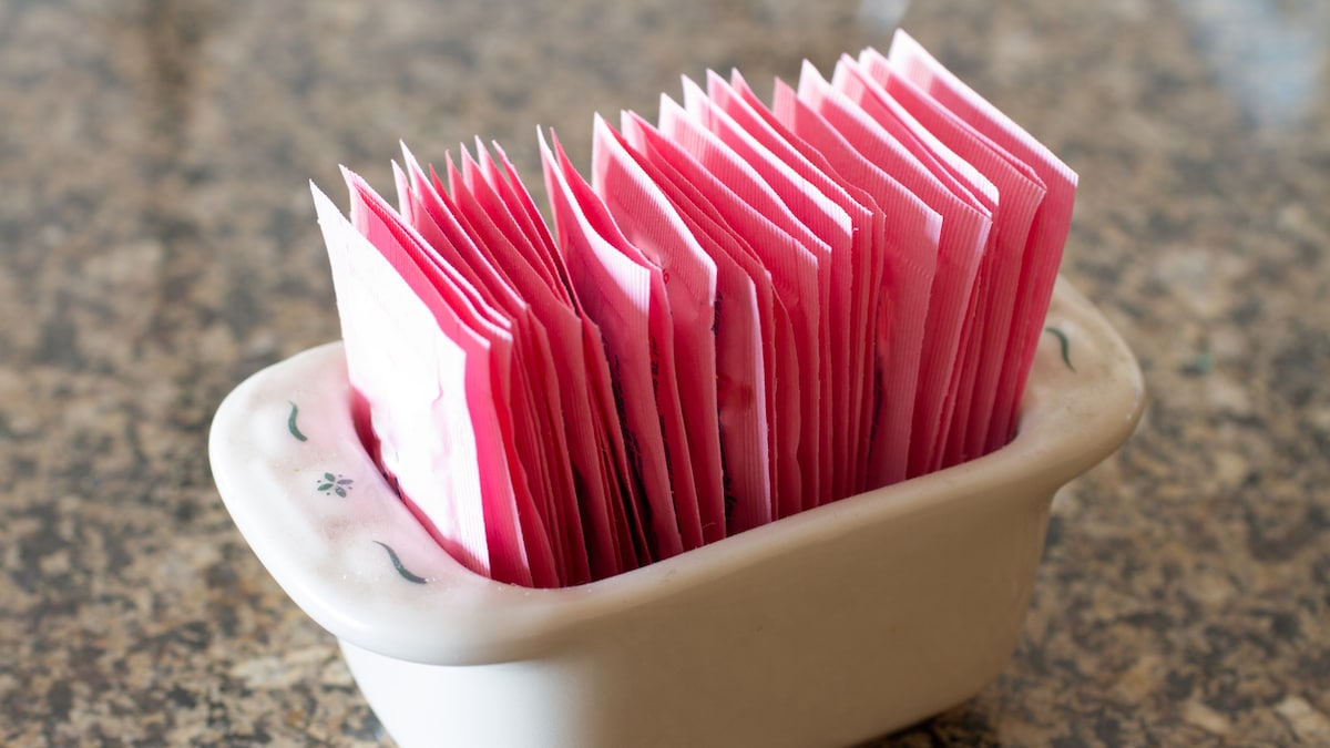 Are Artificial Sweeteners Really Better Than Sugar? Experts Weigh In